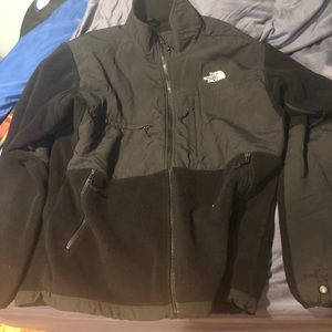 Men’s North Face Denali Jacket- L